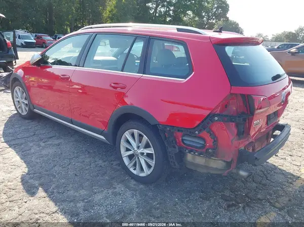 3VWH17AU5HM528598 — 2017 Volkswagen GOLF, фото 3 с аукциона IAAI 14.10.2026, Задняя часть