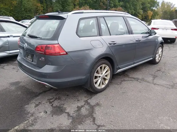3VWH17AU9HM524389 — 2017 Volkswagen GOLF, фото 4 с аукциона IAAI 08.10.2026, Не указано