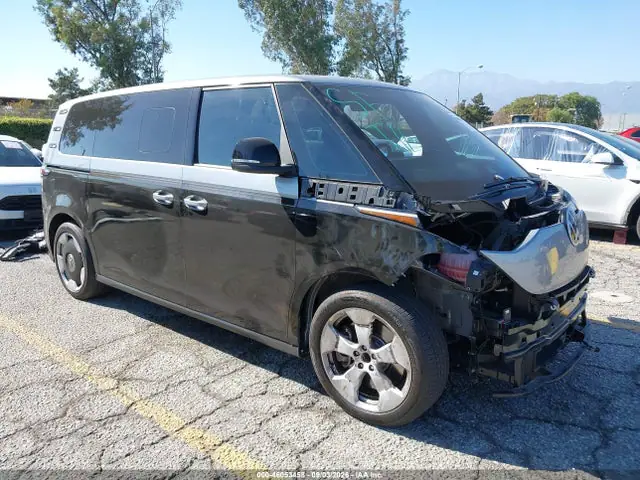 WVGAWVEB8SH018692 — 2025 Volkswagen Id. Buzz Pro S, Передняя часть (Front End), фото до ремонта