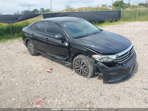 3VWE57BU1KM219126 — 2019 Volkswagen Jetta 1.4 Tsi Highline, Передняя часть (Front), фото до ремонта