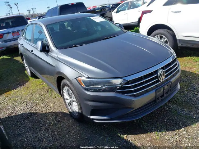 3VWC57BU5KM226250 — 2019 Volkswagen Jetta 1.4T R-Line/1.4T S/1.4T SE, Repossession, фото до ремонта