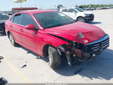 3VWC57BU5KM236390 — 2019 Volkswagen Jetta 1.4T R-Line/1.4T S/1.4T SE, Передняя часть (Front End), фото до ремонта