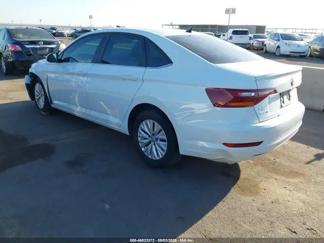 3VWC57BUXKM228477 — 2019 Volkswagen Jetta 1.4T R-Line/1.4T S/1.4T SE, фото 3 с аукциона IAAI 13.10.2026, Передняя часть слева
