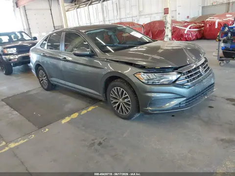 3VWC57BU7MM050708 — 2021 Volkswagen Jetta 1.4T R-Line/1.4T S/1.4T SE, Передняя часть (Front End), фото до ремонта