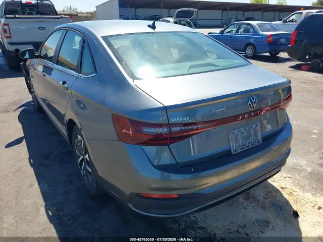 3VW5X7BU0SM047469 — 2025 Volkswagen Jetta 1.5T S, фото 3 с аукциона IAAI 14.10.2026, Передняя часть