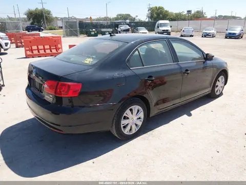 2014 Volkswagen Jetta 1.8t Se VIN 3VWD17AJ0EM418932 фото 4