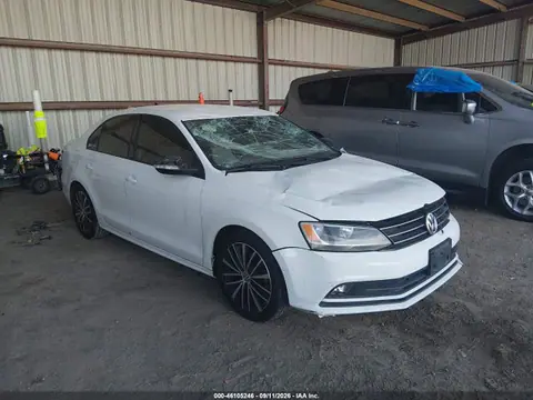 3VWD17AJ5FM344375 — 2015 Volkswagen Jetta 1.8T Sport, Крыша (Roof), фото до ремонта