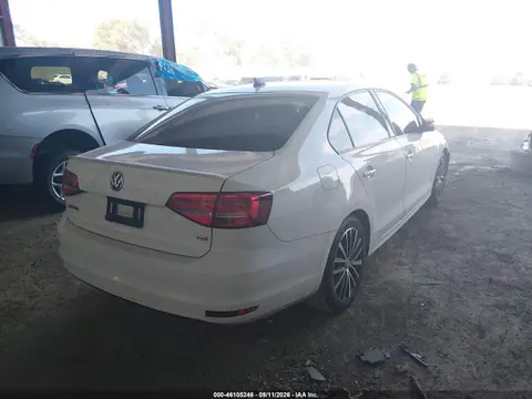 2015 Volkswagen Jetta 1.8t Sport VIN 3VWD17AJ5FM344375 фото 4