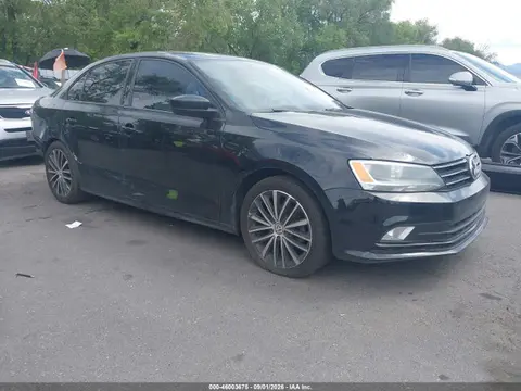 3VWD17AJ2GM282693 — 2016 Volkswagen Jetta 1.8T Sport, Left & Right Side, фото до ремонта