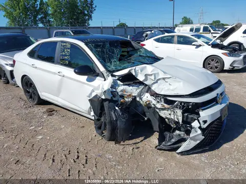 3VWSX7BU4SM062950 — 2025 Volkswagen Jetta Comfortline, Передняя часть (Front), фото до ремонта