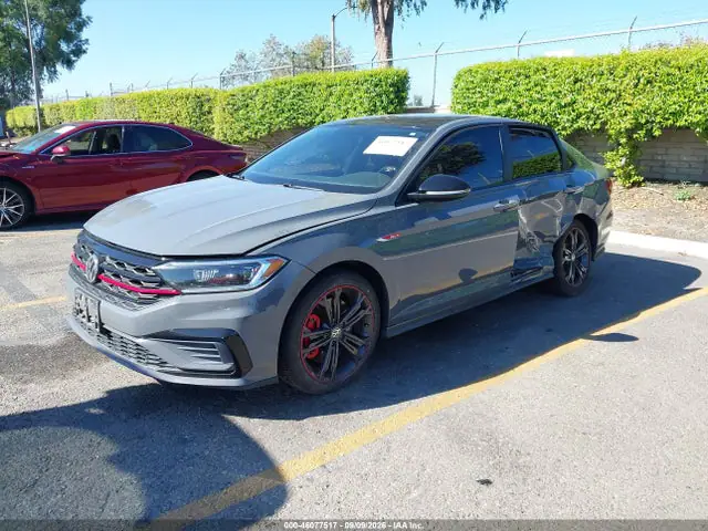 3VW5T7BUXKM209975 — 2019 Volkswagen Jetta GLI, фото 2 с аукциона IAAI 29.09.2026, Левый бок