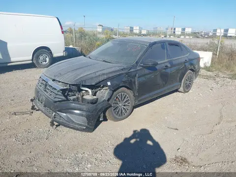 2020 Volkswagen Jetta Highline VIN 3VWEB7BU6LM067368 фото 2