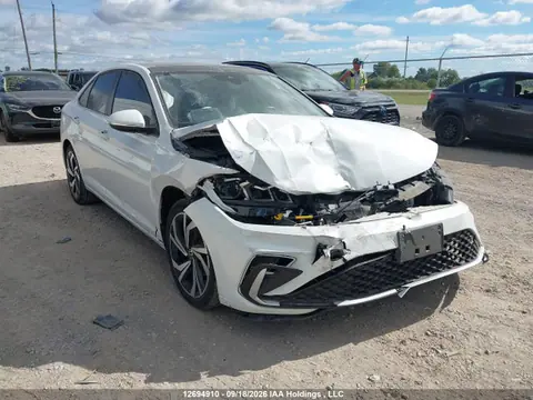 3VWGX7BU4SM025452 — 2025 Volkswagen Jetta Highline, Передняя часть (Front), фото до ремонта