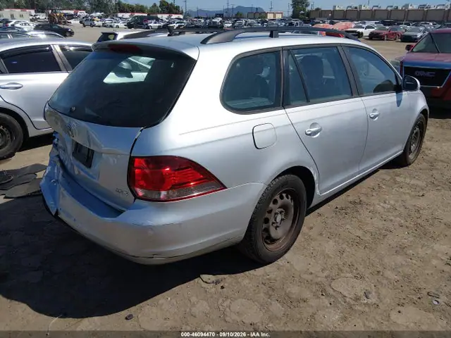 3VWPP7AJXEM627137 — 2014 Volkswagen Jetta Sportwagen 2.5L S, фото 4 с аукциона IAAI 30.09.2026, Задняя часть