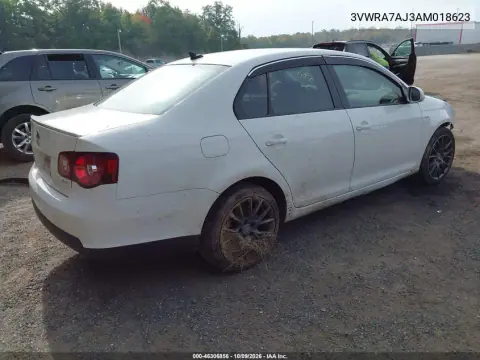 2010 Volkswagen Jetta Wolfsburg Edition VIN 3VWRA7AJ3AM018623 фото 4