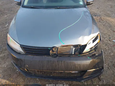 3VWDZ7AJ4BM028260 — 2011 Volkswagen Jetta, Передняя часть, фото до ремонта
