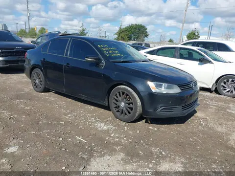 3VW2K7AJXEM260412 — 2014 Volkswagen Jetta, Задняя часть (Rear), фото до ремонта
