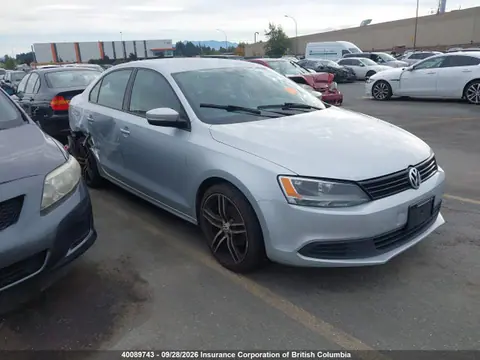 3VW2K7AJ8EM255015 — 2014 Volkswagen Jetta, Задняя часть (Rear), фото до ремонта