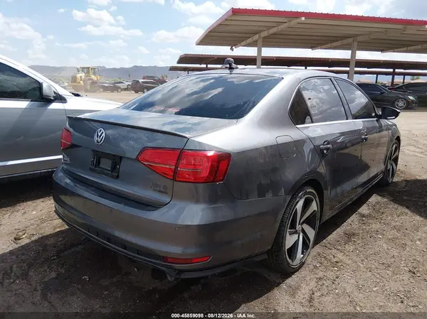 3VW4T7AJ0GM266132 — 2016 Volkswagen Jetta, фото 4 с аукциона IAAI 29.09.2026, Естественный износ