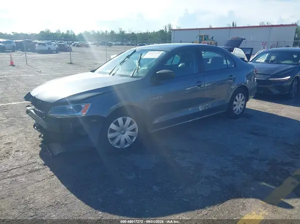 3VW267AJXGM413037 — 2016 Volkswagen Jetta, фото 2 с аукциона IAAI 12.10.2026, Передняя часть