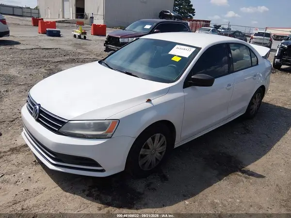 3VW167AJ3GM417345 — 2016 Volkswagen Jetta, фото 2 с аукциона IAAI, Задняя часть