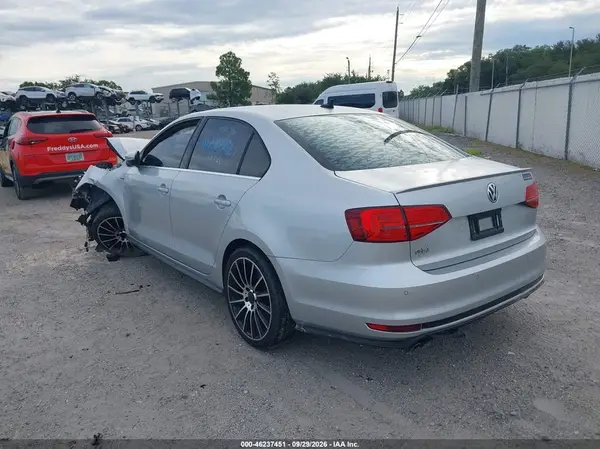 3VW4T7AJ3GM298170 — 2016 Volkswagen Jetta, фото 3 с аукциона IAAI, Передняя часть