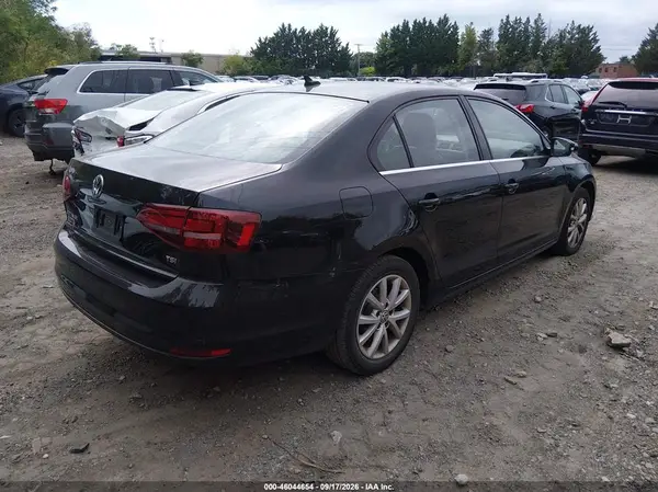3VWB67AJ4HM344850 — 2017 Volkswagen Jetta, фото 4 с аукциона IAAI 14.10.2026, Задняя часть слева