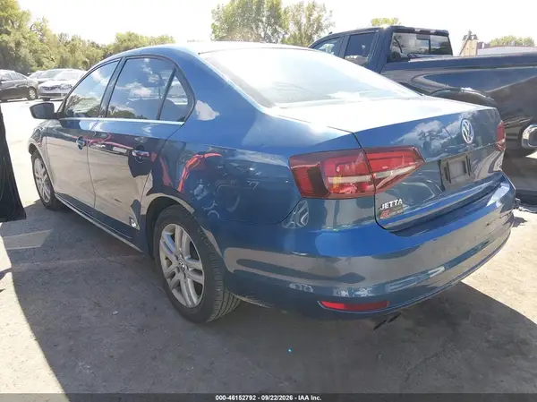 3VW2B7AJ6HM218808 — 2017 Volkswagen Jetta, фото 3 с аукциона IAAI 07.10.2026, Град