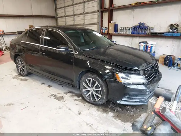 3VWDB7AJ0HM253594 — 2017 Volkswagen Jetta, Передняя часть (Front End), фото до ремонта