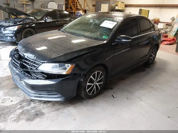 3VWDB7AJ0HM253594 — 2017 Volkswagen Jetta, фото 2 с аукциона IAAI 10.10.2026, Передняя часть