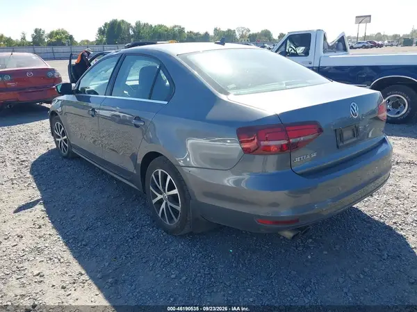 3VWDB7AJ9HM249480 — 2017 Volkswagen Jetta, фото 3 с аукциона IAAI, Передняя часть справа