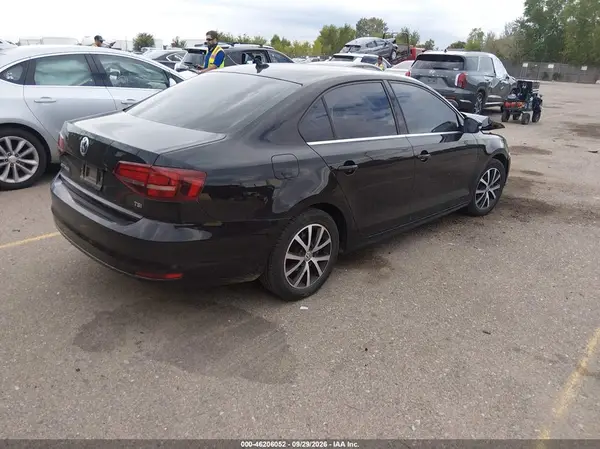 3VWDB7AJ6HM291878 — 2017 Volkswagen Jetta, фото 4 с аукциона IAAI, Передняя часть
