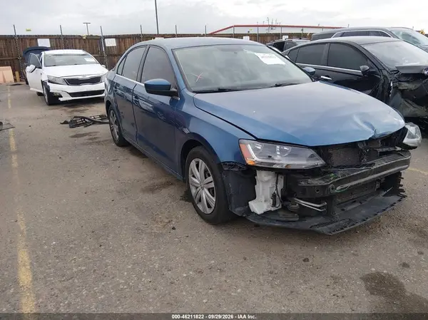 3VW167AJXHM345495 — 2017 Volkswagen Jetta, Передняя часть (Front End), фото до ремонта