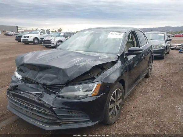 3VWDB7AJ6HM259187 — 2017 Volkswagen Jetta, фото 2 с аукциона IAAI, Не указано