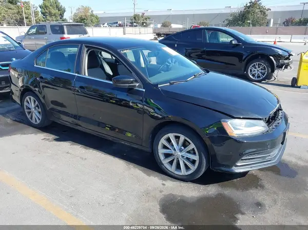 3VW2B7AJ5HM389484 — 2017 Volkswagen Jetta, Естественный износ (Normal Wear & Tear), фото до ремонта