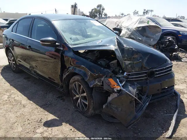 3VWDB7AJ4JM225710 — 2018 Volkswagen Jetta, Передняя часть (Front End), фото до ремонта