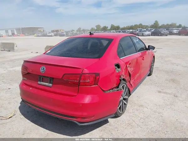3VW4T7AJ9JM211041 — 2018 Volkswagen Jetta, фото 4 с аукциона IAAI, Задняя часть справа