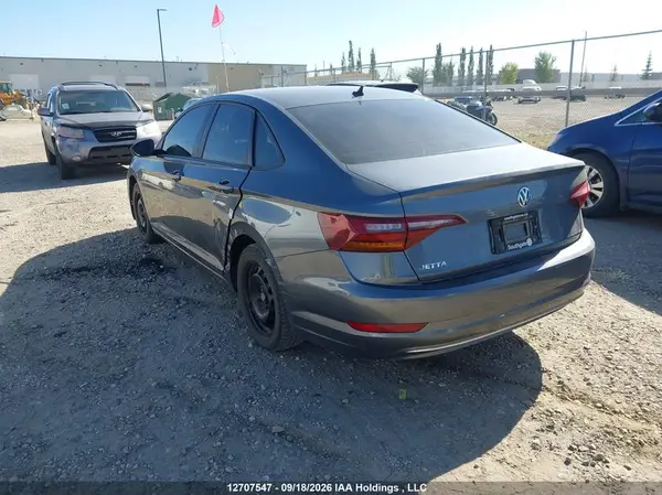 3VWC57BUXKM050117 — 2019 Volkswagen Jetta, фото 3 с аукциона IAAI 29.09.2026, Задняя часть