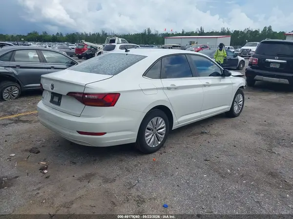 3VWCB7BU0KM255745 — 2019 Volkswagen Jetta, фото 4 с аукциона IAAI 12.10.2026, Передняя часть