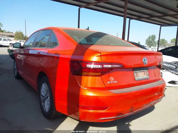 3VWCB7BU7KM211788 — 2019 Volkswagen Jetta, фото 3 с аукциона IAAI, Передняя часть