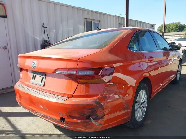 3VWCB7BU7KM211788 — 2019 Volkswagen Jetta, фото 4 с аукциона IAAI, Передняя часть