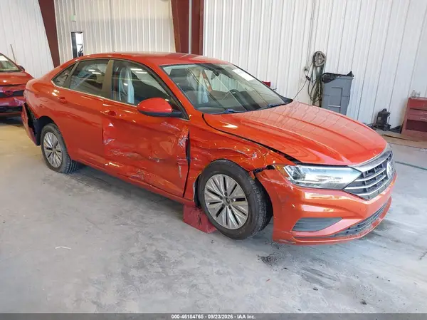 3VWC57BU2KM053335 — 2019 Volkswagen Jetta, Правый бок (Right Side), фото до ремонта