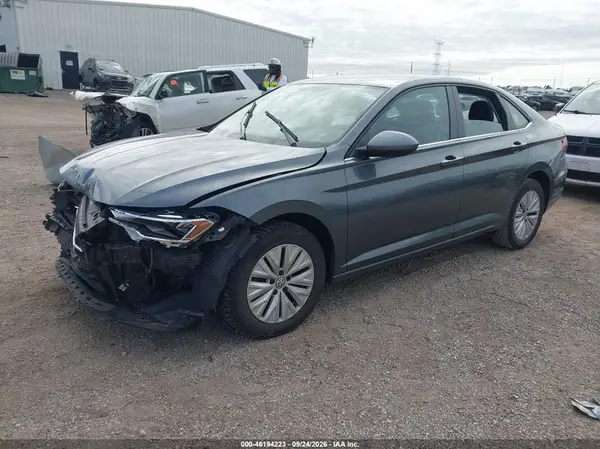 3VWC57BU1KM088495 — 2019 Volkswagen Jetta, фото 2 с аукциона IAAI, Передняя часть