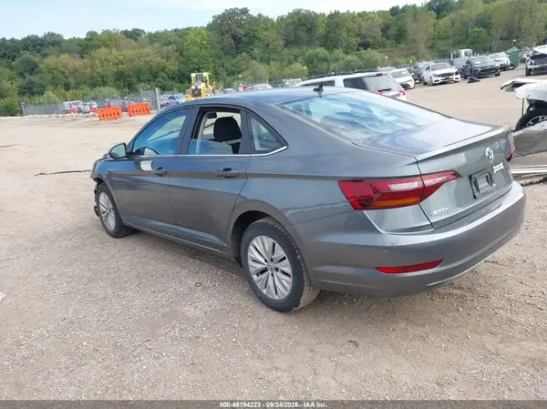 3VWC57BU1KM088495 — 2019 Volkswagen Jetta, фото 3 с аукциона IAAI, Передняя часть