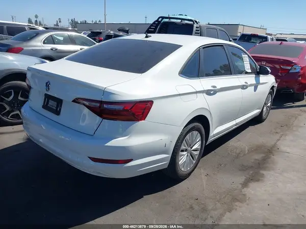 3VWC57BU8KM013440 — 2019 Volkswagen Jetta, фото 4 с аукциона IAAI, Правый бок