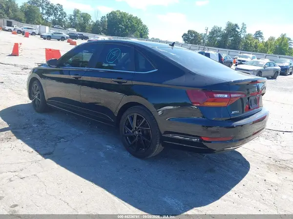 3VWC57BU5KM027263 — 2019 Volkswagen Jetta, фото 3 с аукциона IAAI, Крыша