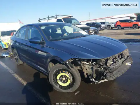 3VWC57BU9KM067894 — 2019 Volkswagen Jetta, Передняя часть, фото до ремонта