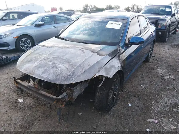 3VWCB7BU4LM052603 — 2020 Volkswagen Jetta, фото 2 с аукциона IAAI, Пожар двигателя
