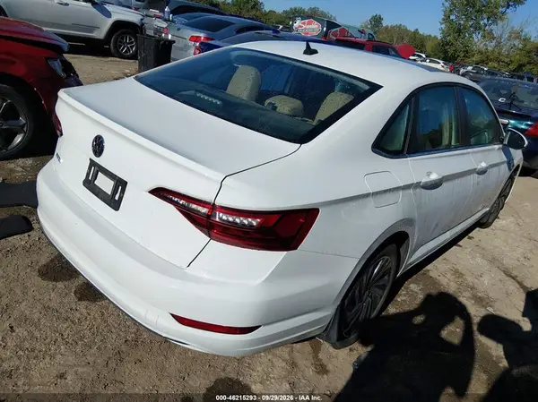 3VWEB7BUXLM026726 — 2020 Volkswagen Jetta, фото 4 с аукциона IAAI, Левый бок