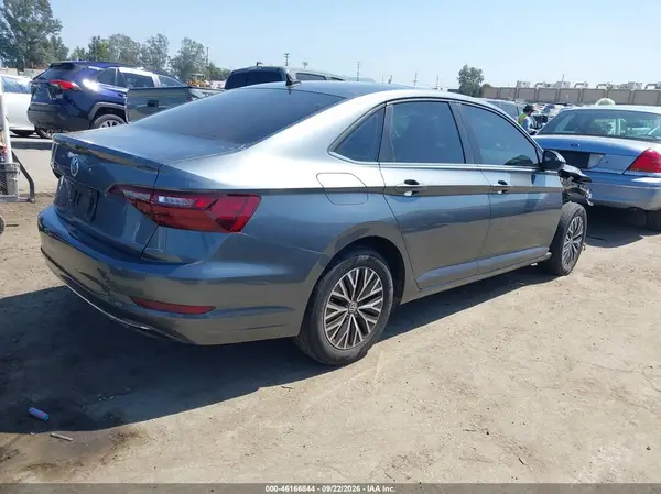 3VWC57BUXMM034650 — 2021 Volkswagen Jetta, фото 4 с аукциона IAAI 10.10.2026, Передняя часть справа